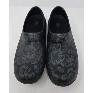 Crocs Dual Comfort Black W/ Gray Flowers Clogs Women's Size 11 Shoes Neria Rose